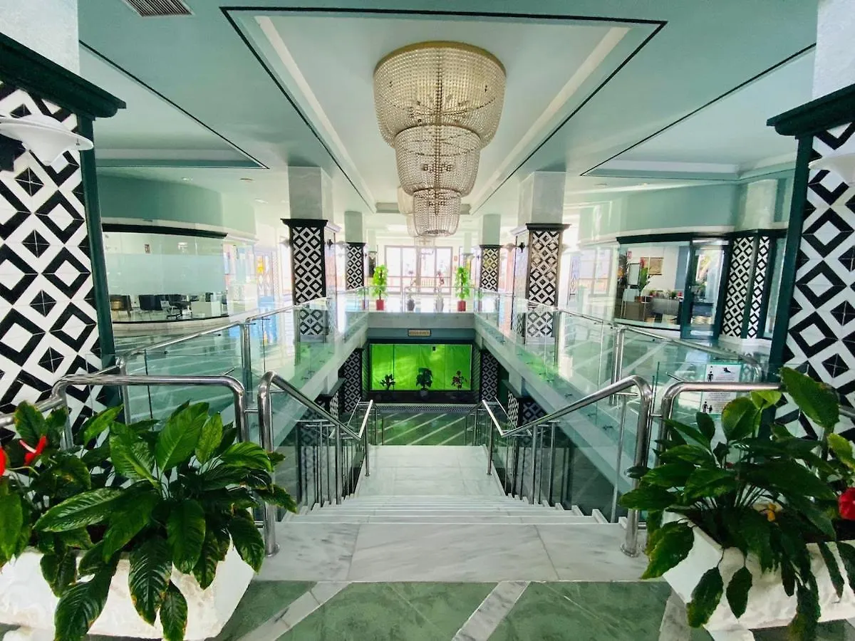 Апартаменты Paraiso Tropical Адехе
